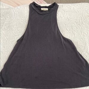 SILENCE AND NOISE Women's Sleeveless Black Top​​​​